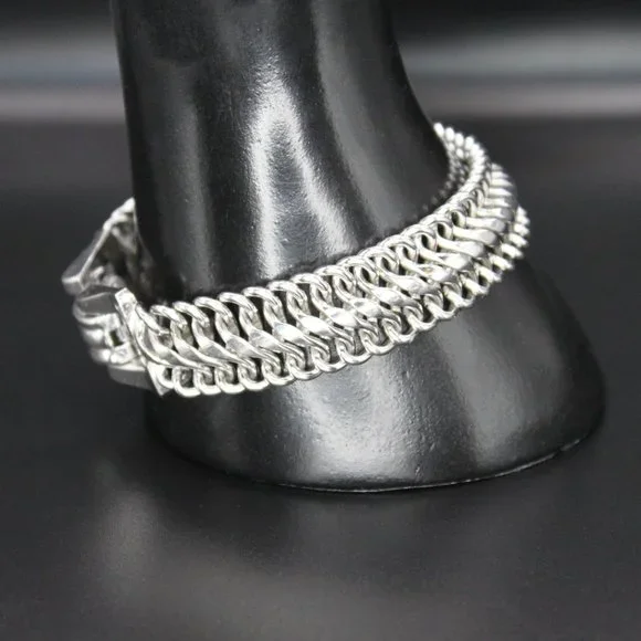 Vintage Signed CORO PEGASUS Thick Link Bracelet Silver Tone 7.5" Long 1950s - Picture 4 of 15